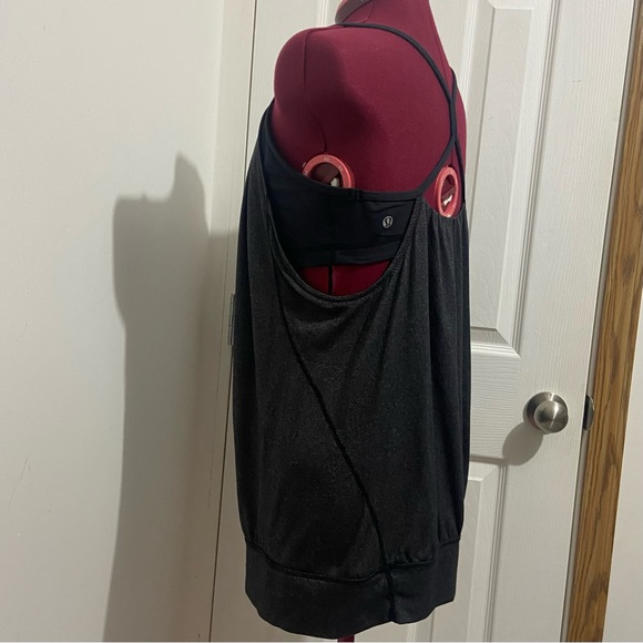 Lululemon women black and grey tone athletic workout top. Size L. Used. - Picture 4 of 11